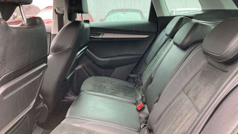 Skoda Karoq 1.5 TSI SE L 5dr Petrol Estate